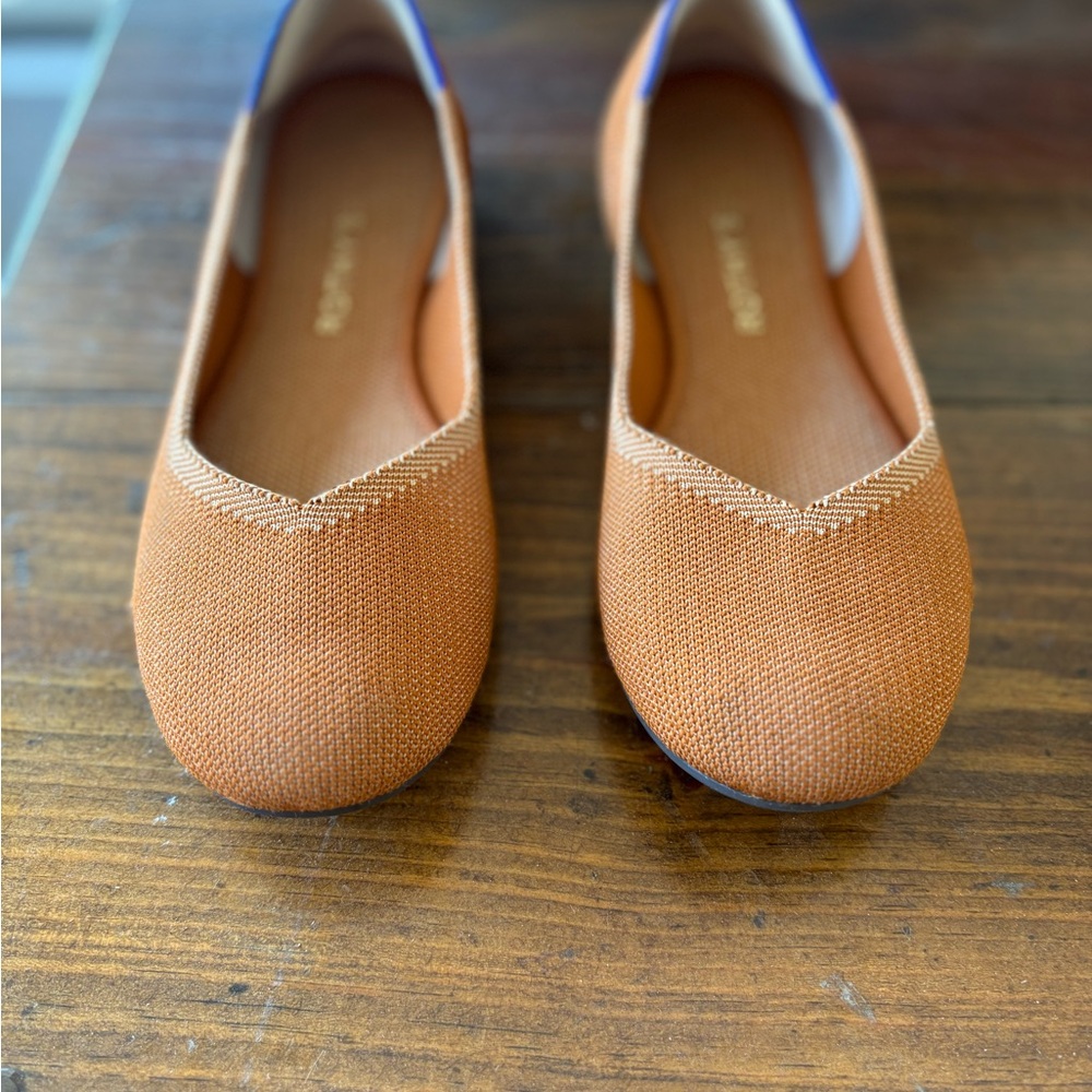 Rothys Round Toe Fawn Flats - Tan Brown Size 9 - Like New - Picture 5 of 7